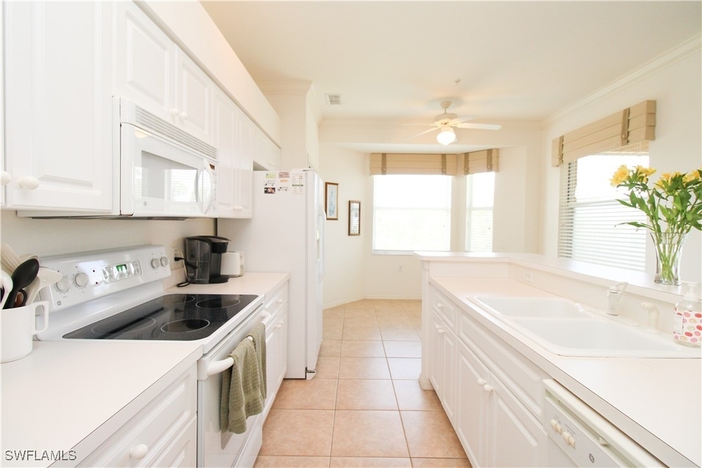 3820 Sawgrass Way - Photo 22