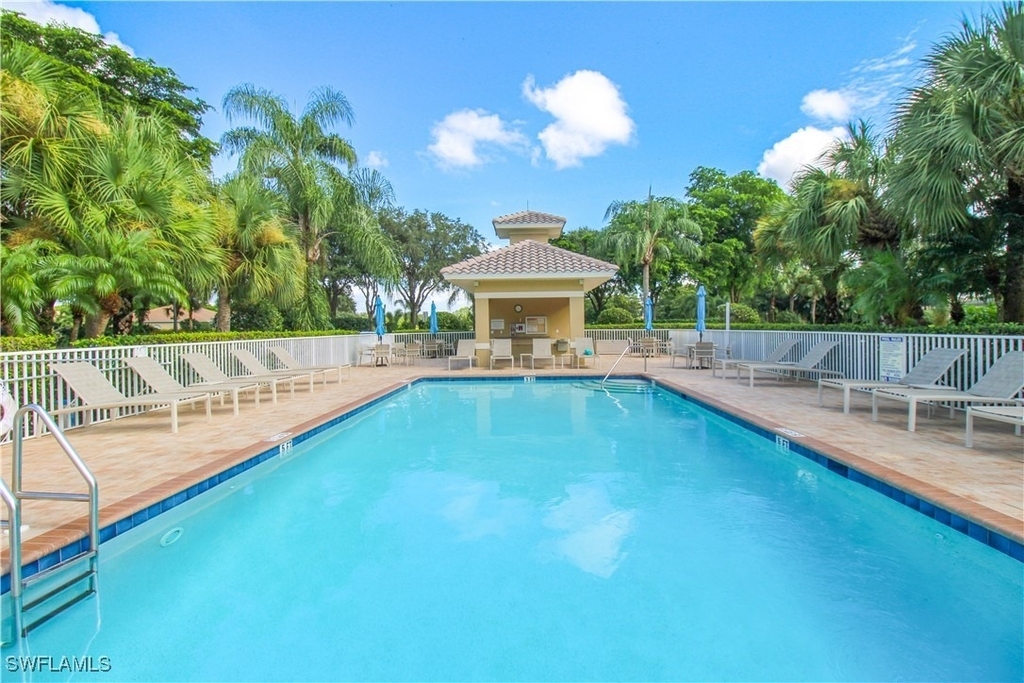 3820 Sawgrass Way - Photo 38