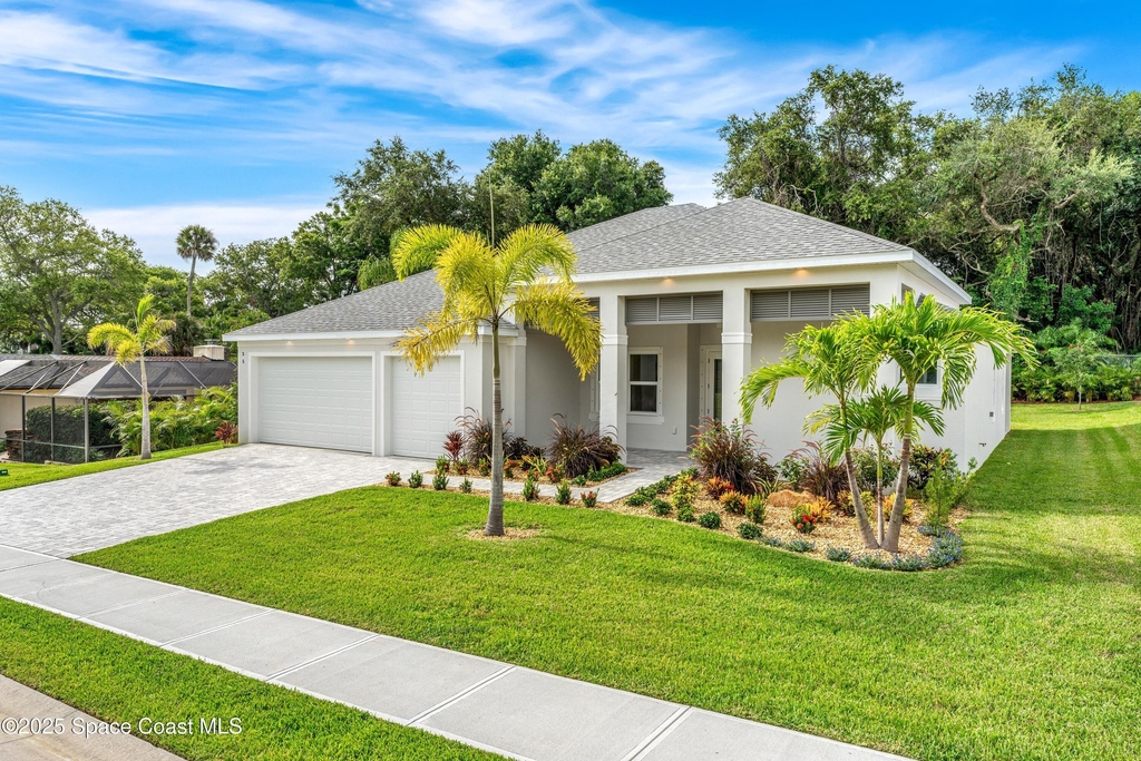 35 Loch Ness Drive - Photo 1