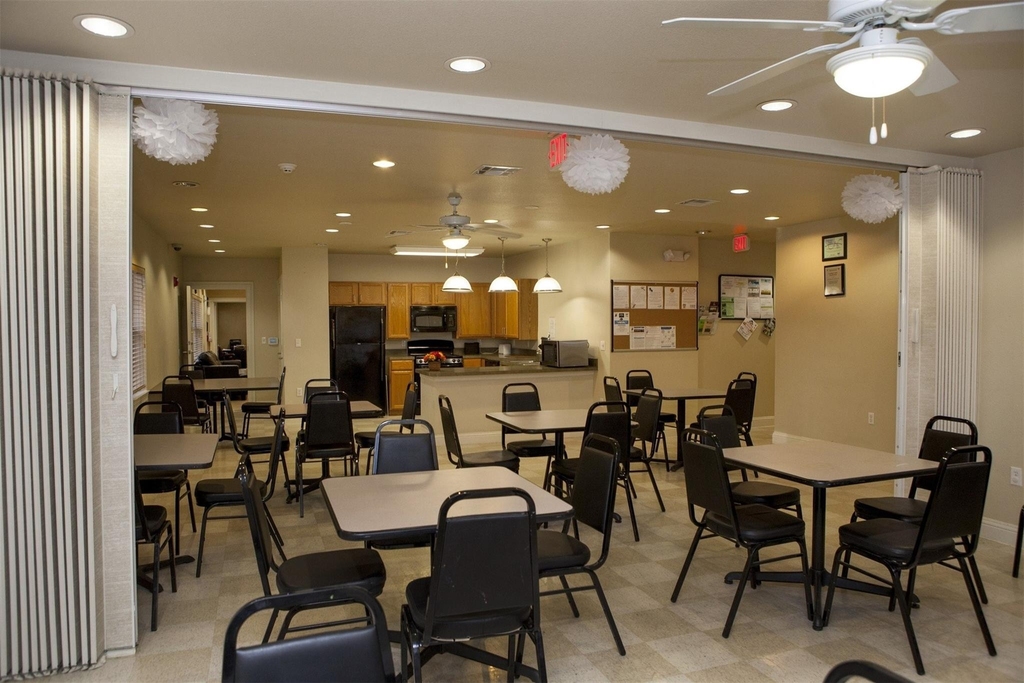 5635 W W Cesar E Chavez Blvd - Photo 5