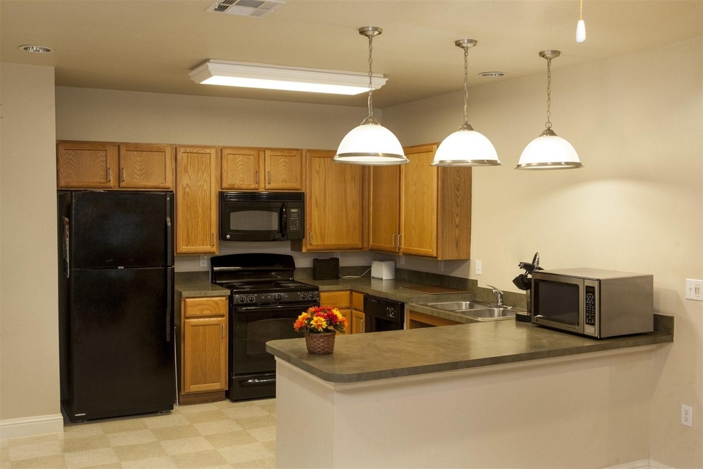 5635 W W Cesar E Chavez Blvd - Photo 7