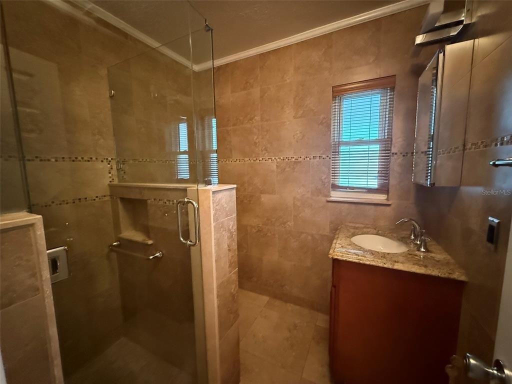 215 S West Shore Boulevard - Photo 21