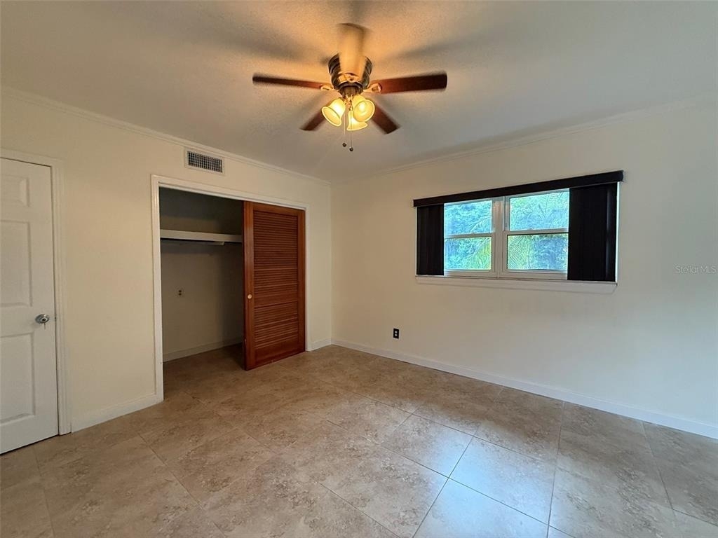 215 S West Shore Boulevard - Photo 25