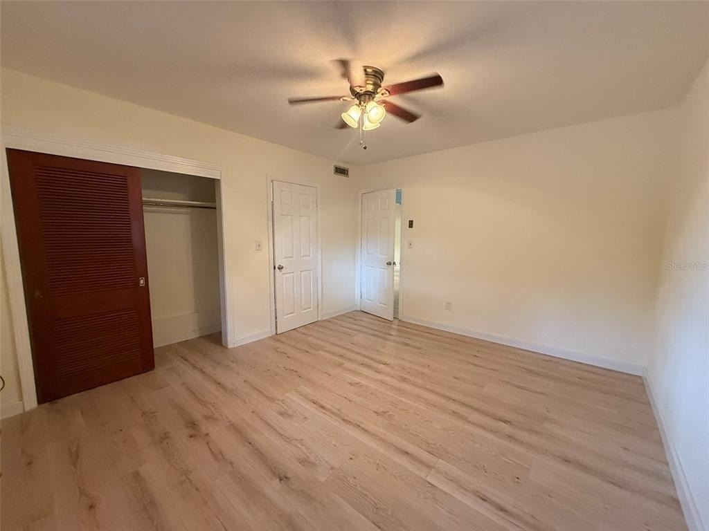 215 S West Shore Boulevard - Photo 15