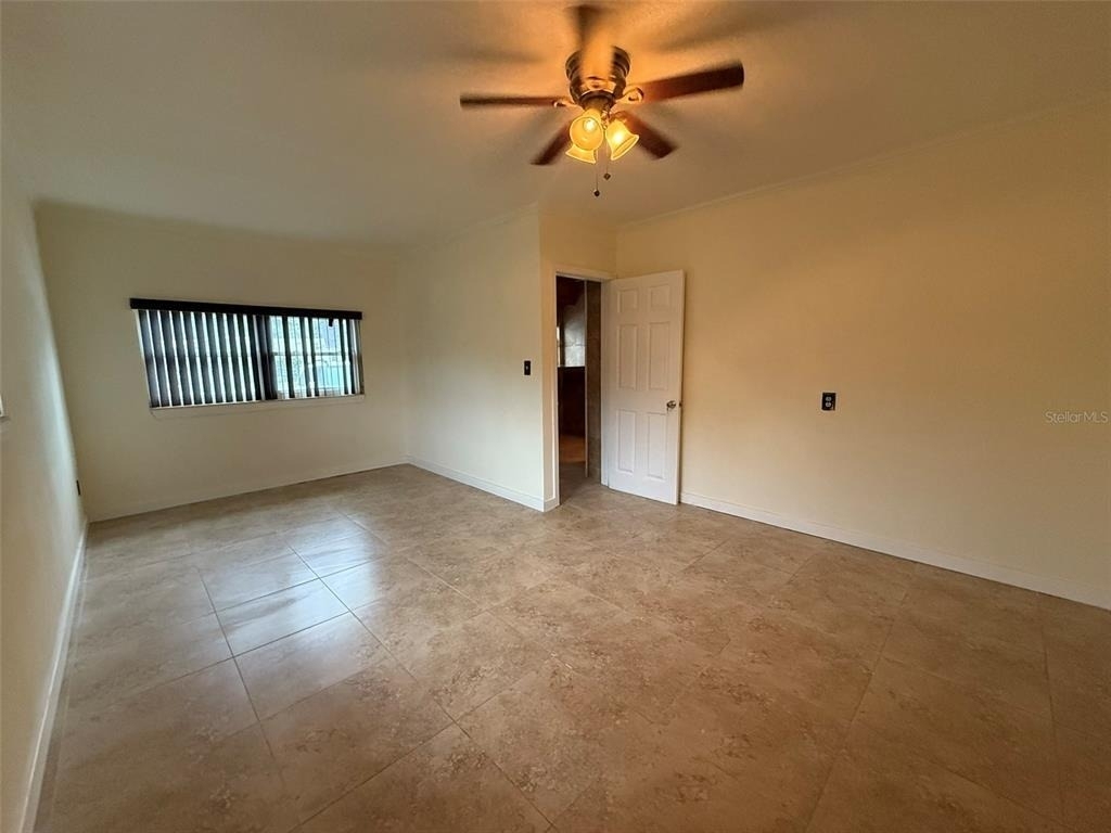 215 S West Shore Boulevard - Photo 23