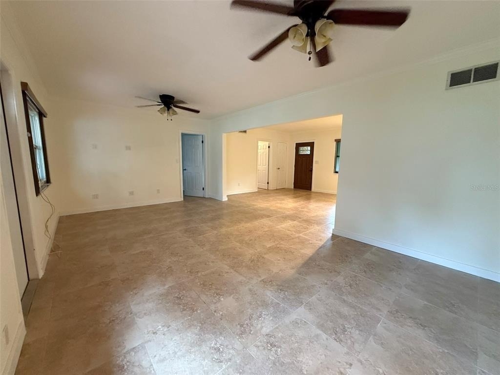 215 S West Shore Boulevard - Photo 18