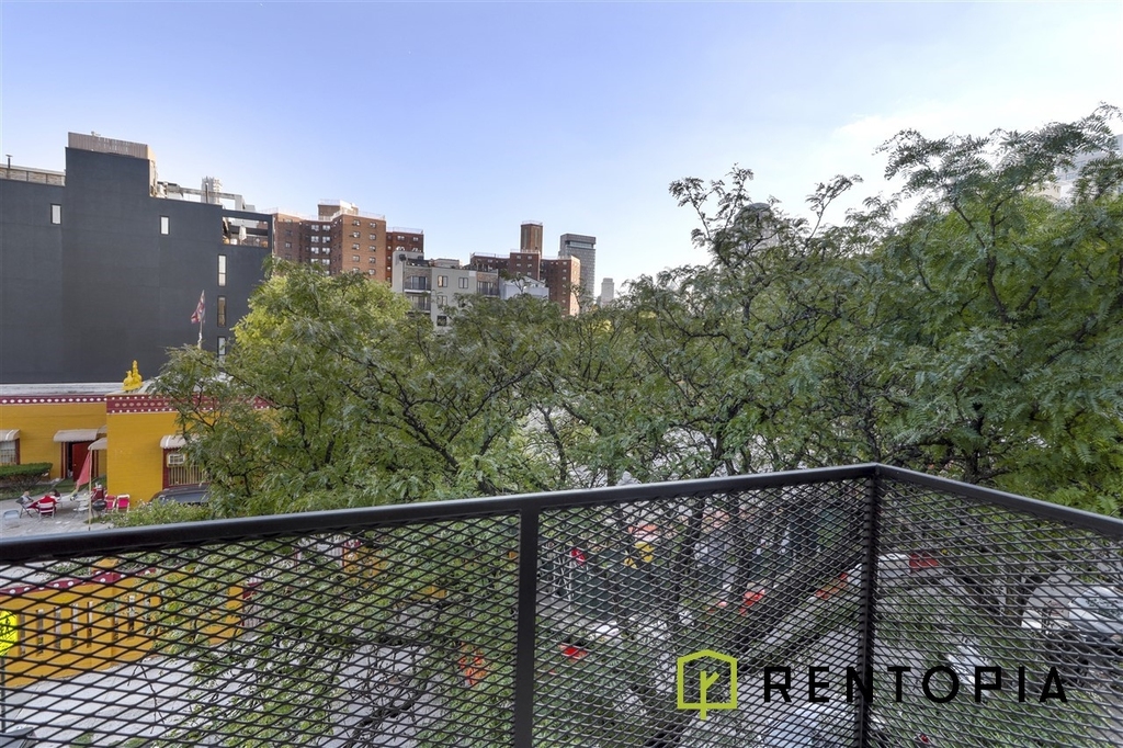 251 Front Street - Photo 6