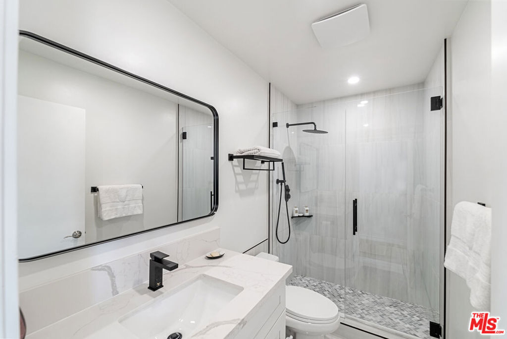 213 17th Street - Photo 7