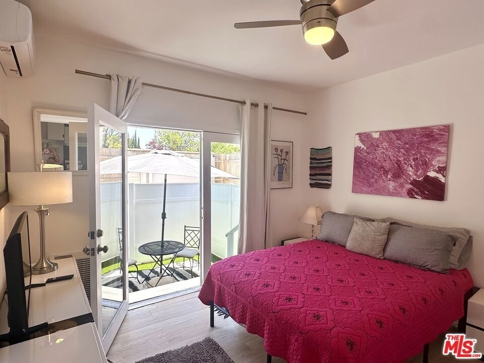 1210 1/2 S Stanley Avenue - Photo 18