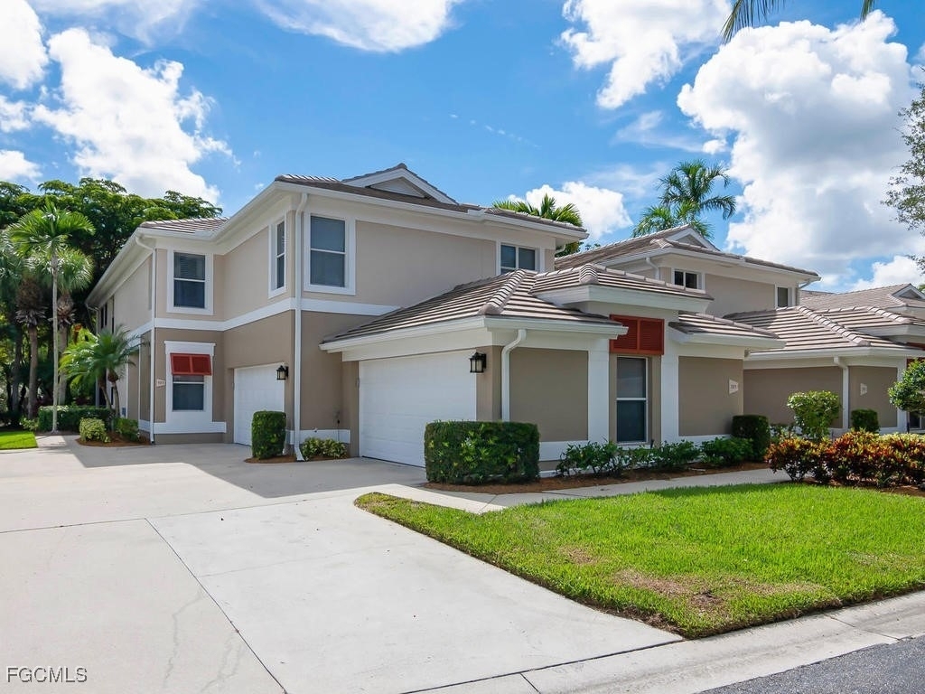 945 Carrick Bend Circle - Photo 0