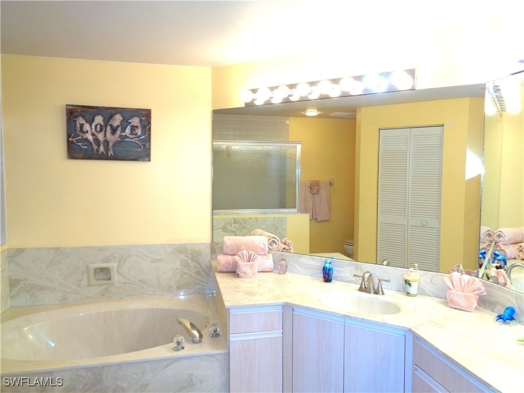 6260 Bellerive Avenue - Photo 25
