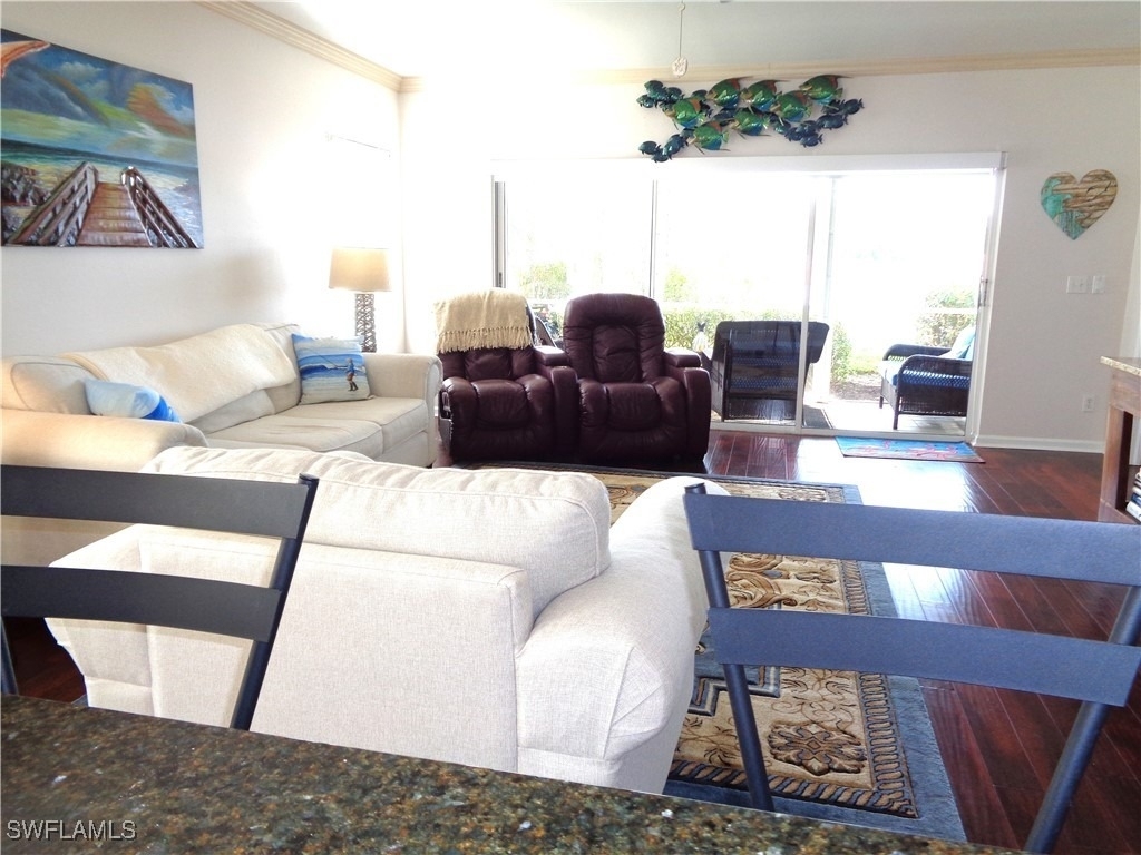 6260 Bellerive Avenue - Photo 8