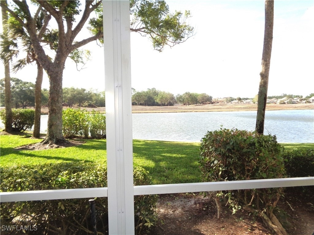 6260 Bellerive Avenue - Photo 1