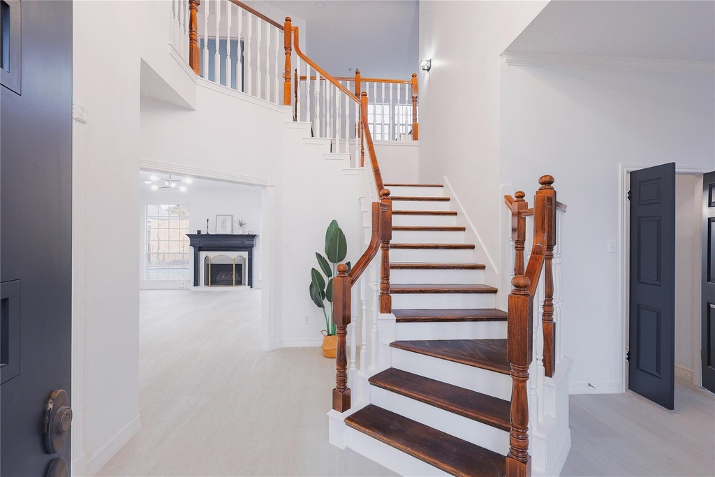17527 Sandy Cliffs Drive - Photo 7