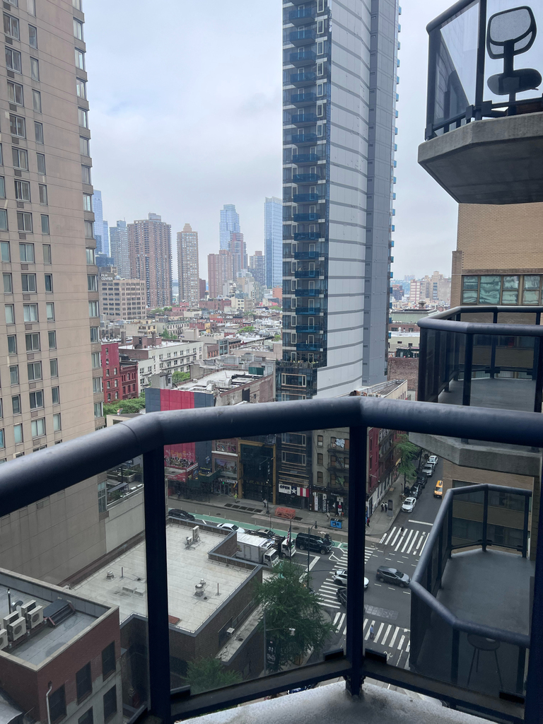 West 48th Street - Photo 2