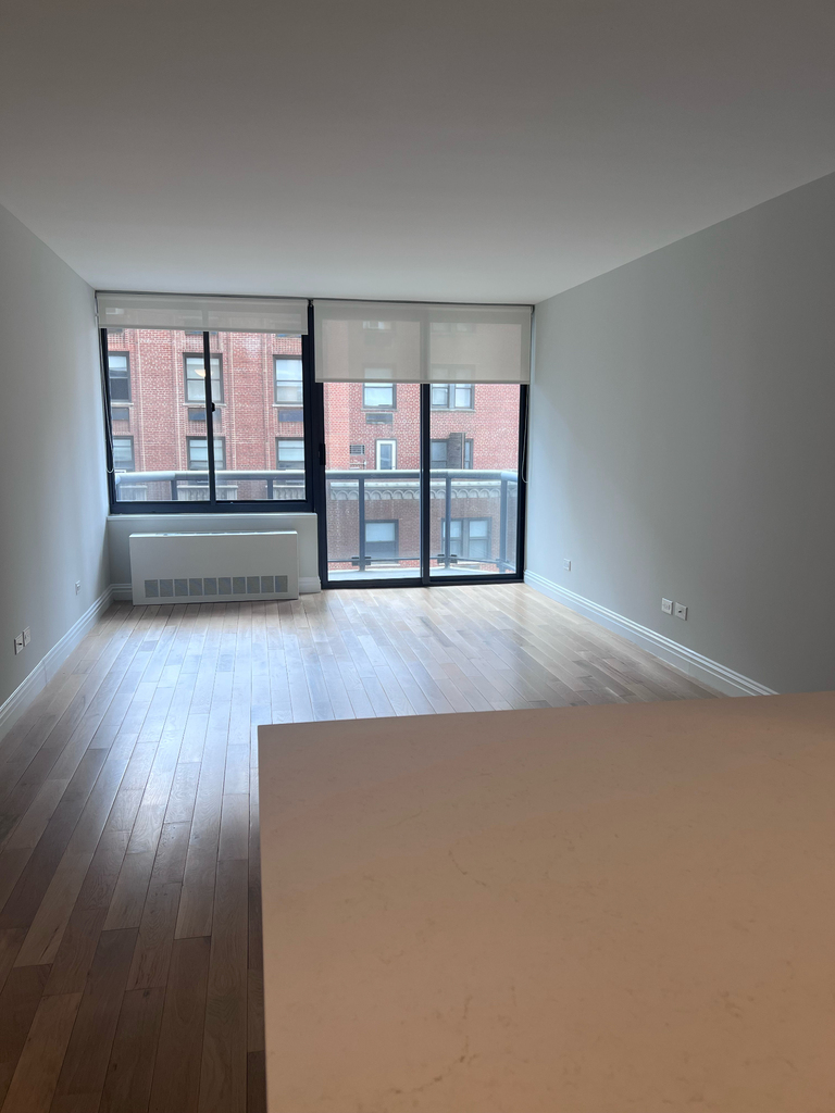 West 48th Street - Photo 0