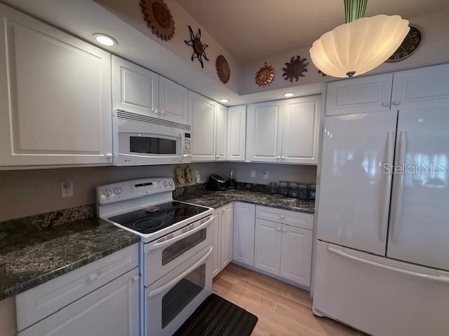 3806 Gulf Of Mexico Drive - Photo 5