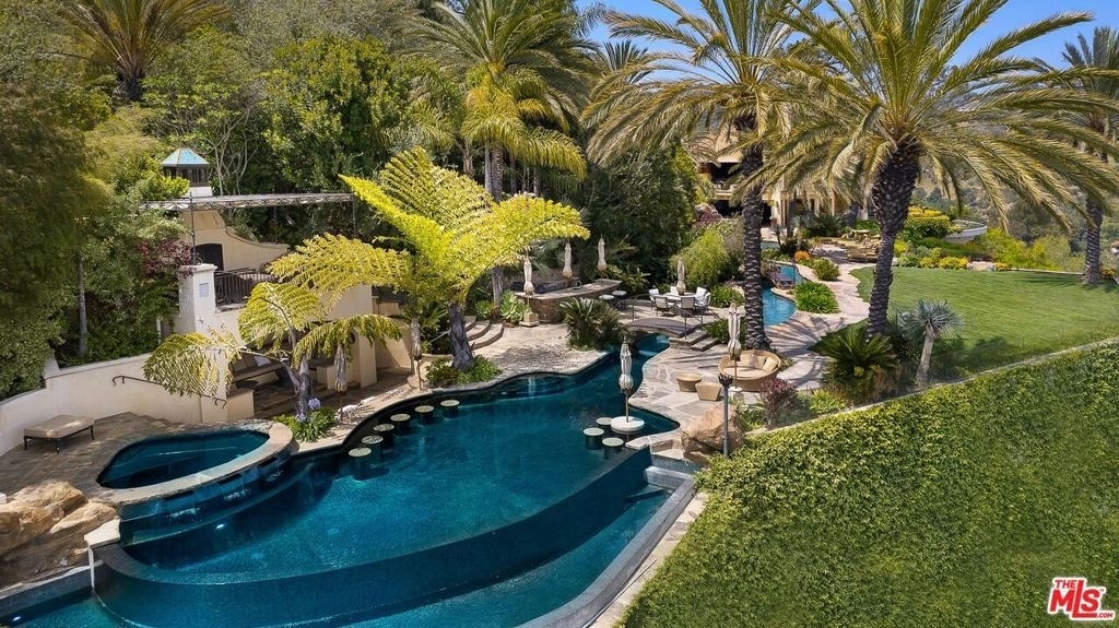 10066 Cielo Drive - Photo 17