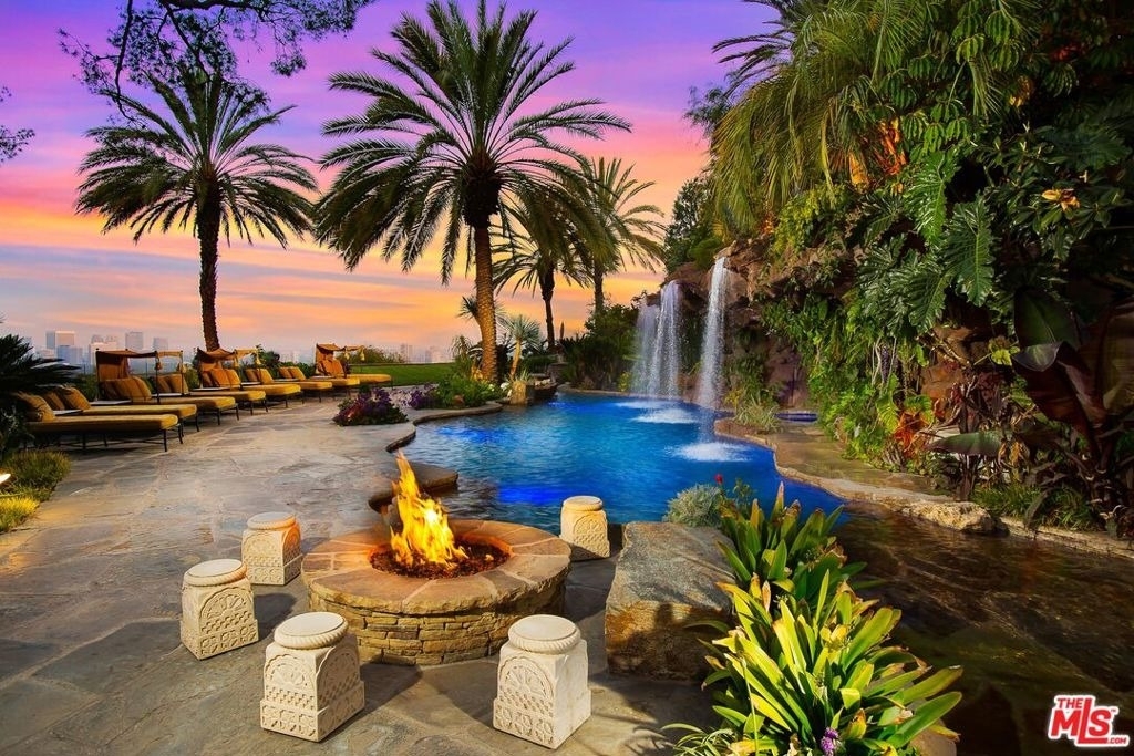 10066 Cielo Drive - Photo 4