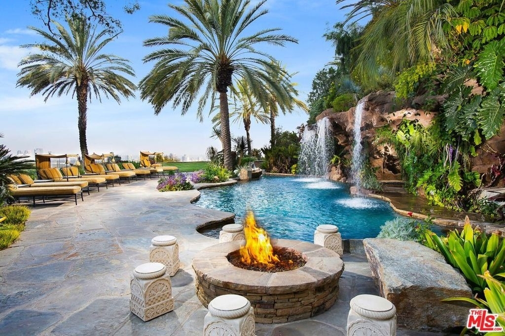 10066 Cielo Drive - Photo 8