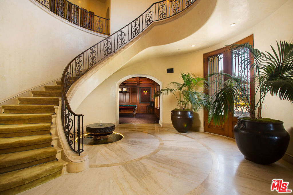 10066 Cielo Drive - Photo 32