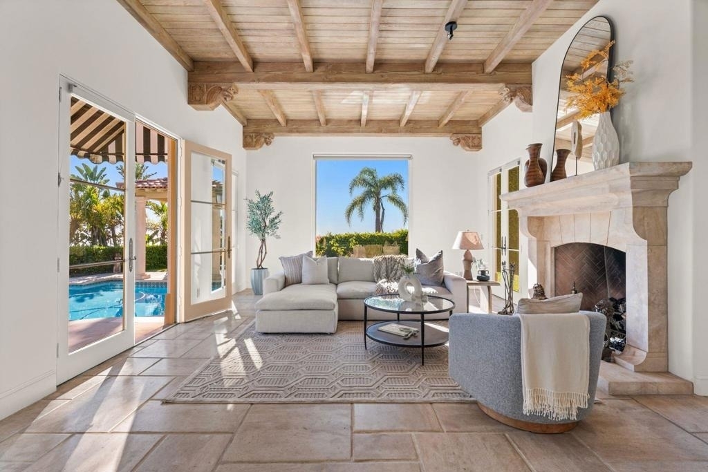 6692 La Jolla Scenic Dr S - Photo 10