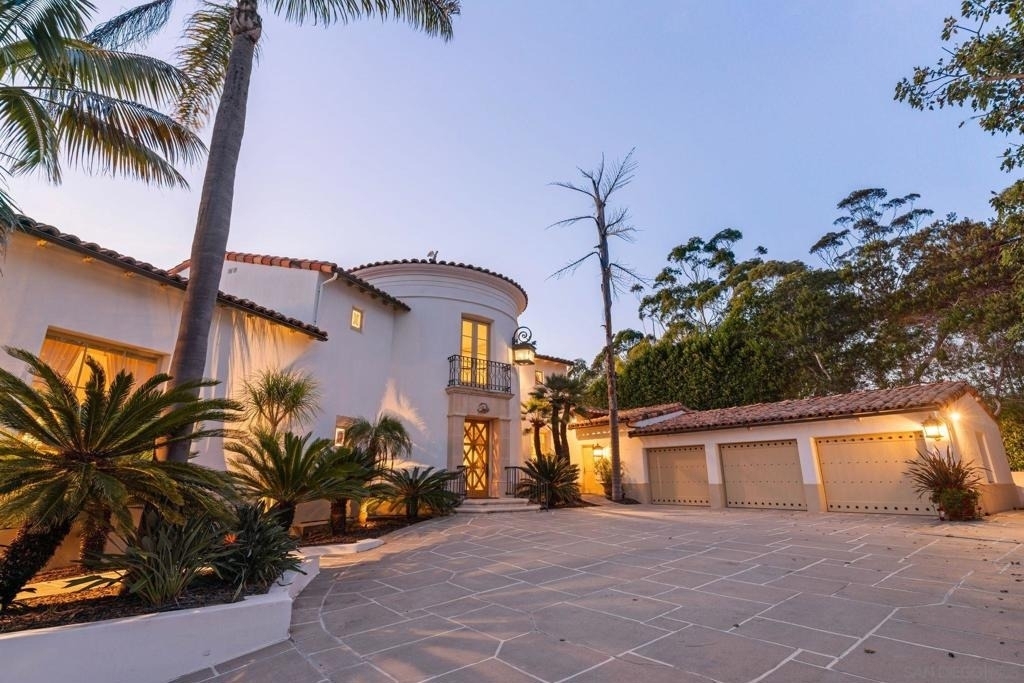 6692 La Jolla Scenic Dr S - Photo 4