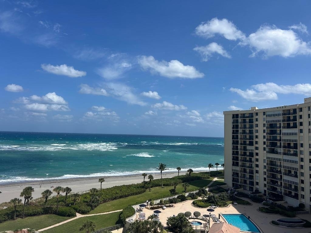 300 Ocean Trail Way - Photo 0