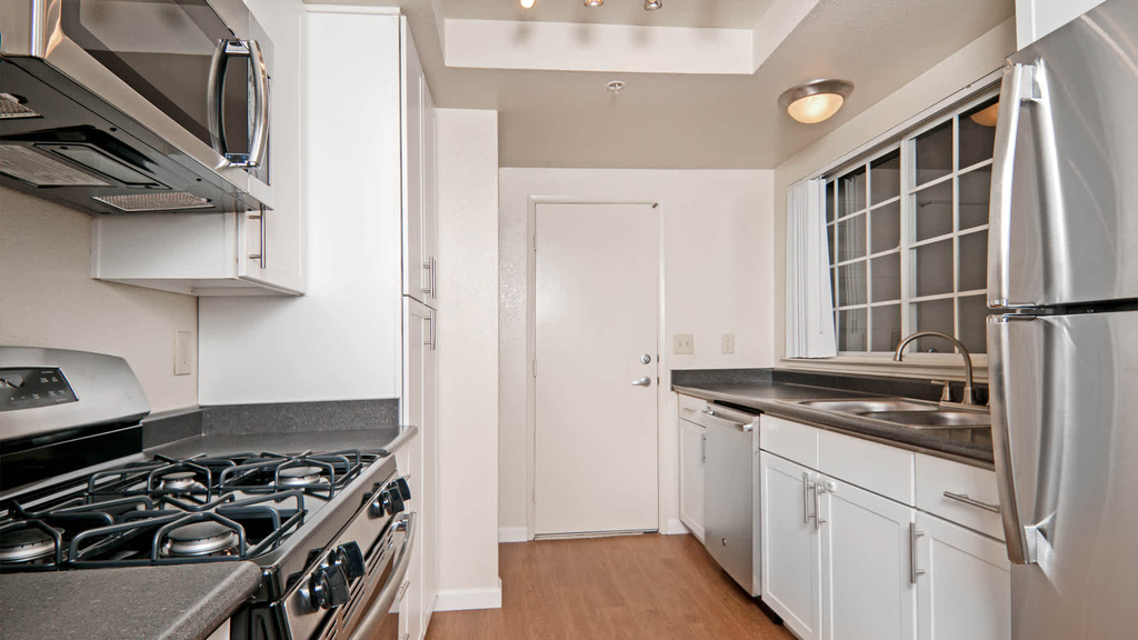300 Timberhead Lane - Photo 4