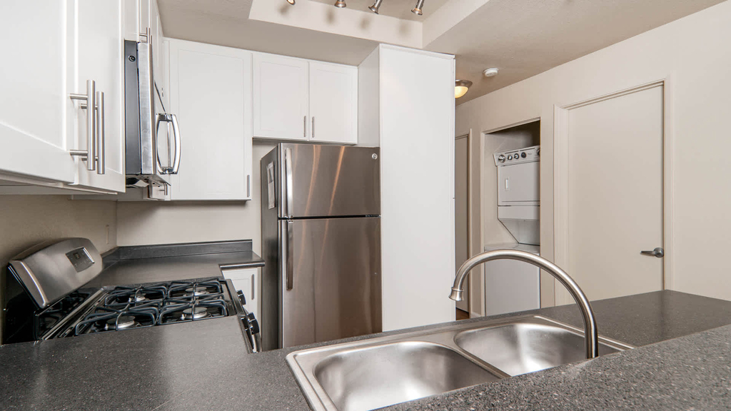 300 Timberhead Lane - Photo 3