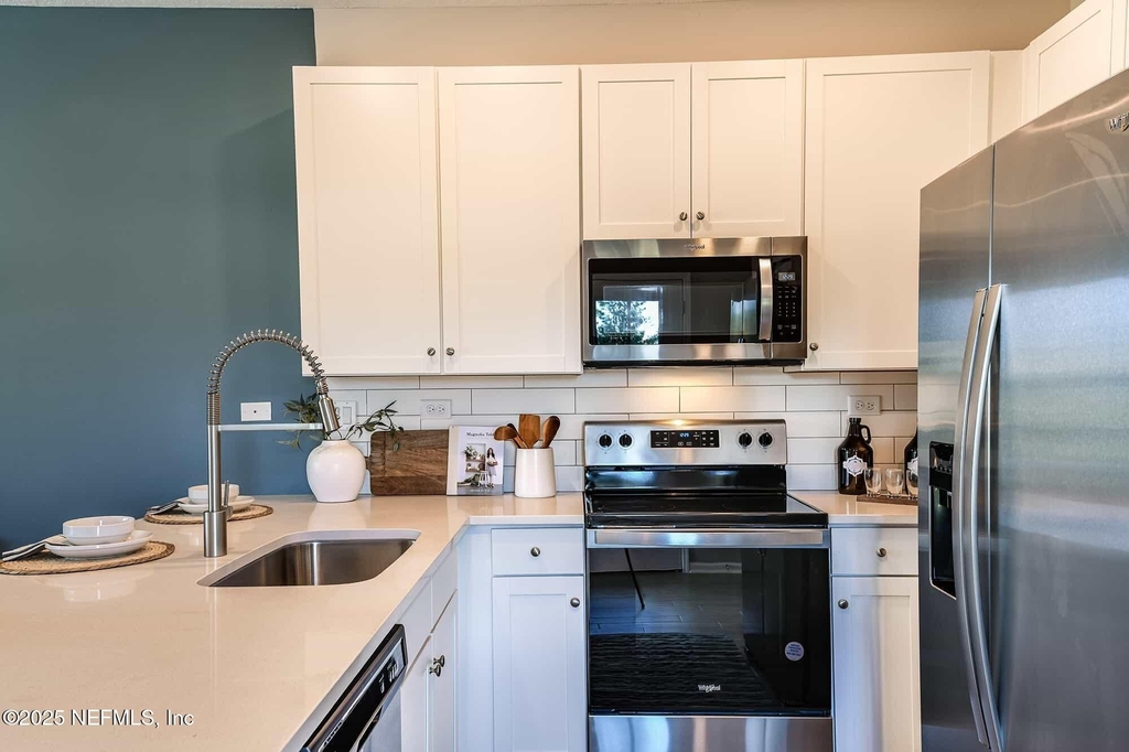 10654 Towns Way - Photo 14