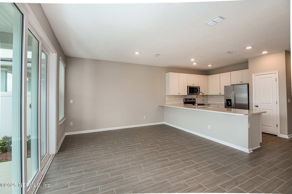 10654 Towns Way - Photo 10