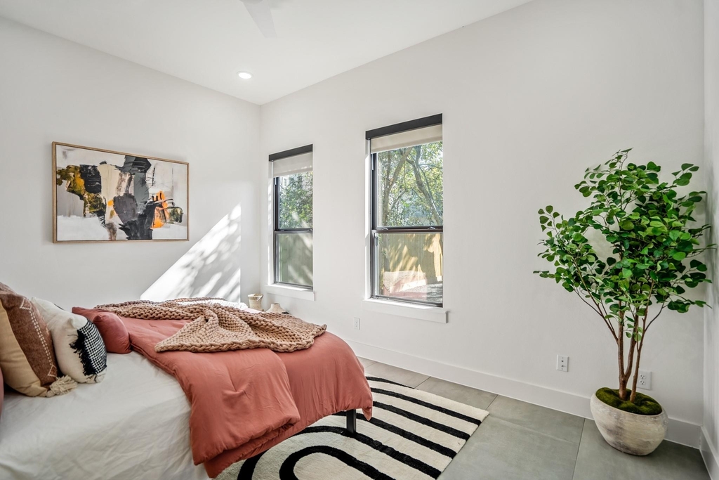207 Lockwood Drive - Photo 19