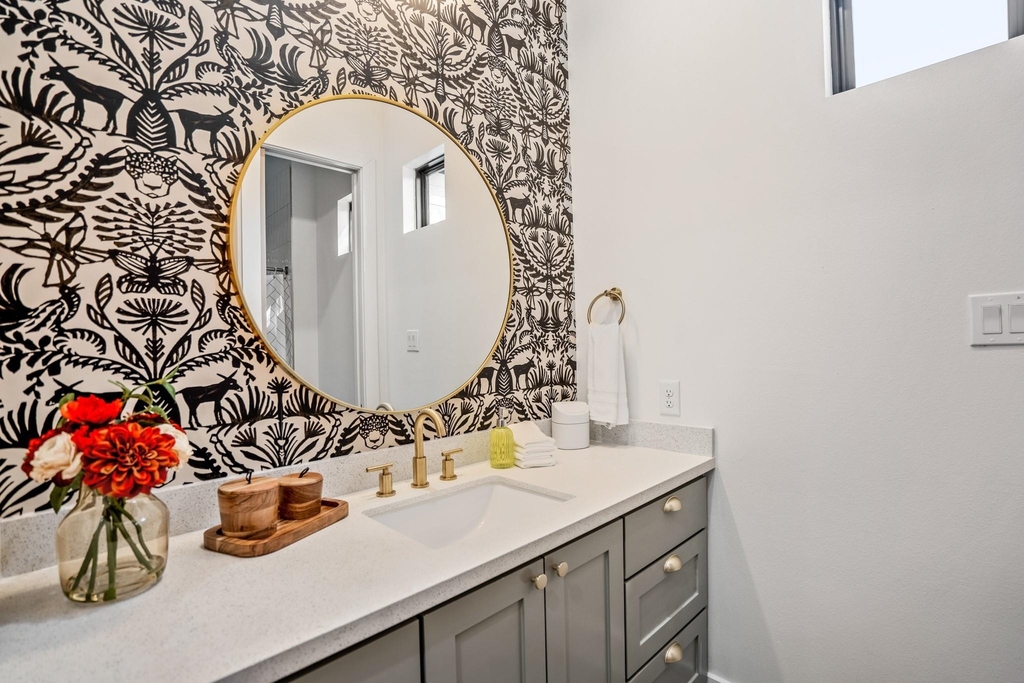 207 Lockwood Drive - Photo 24