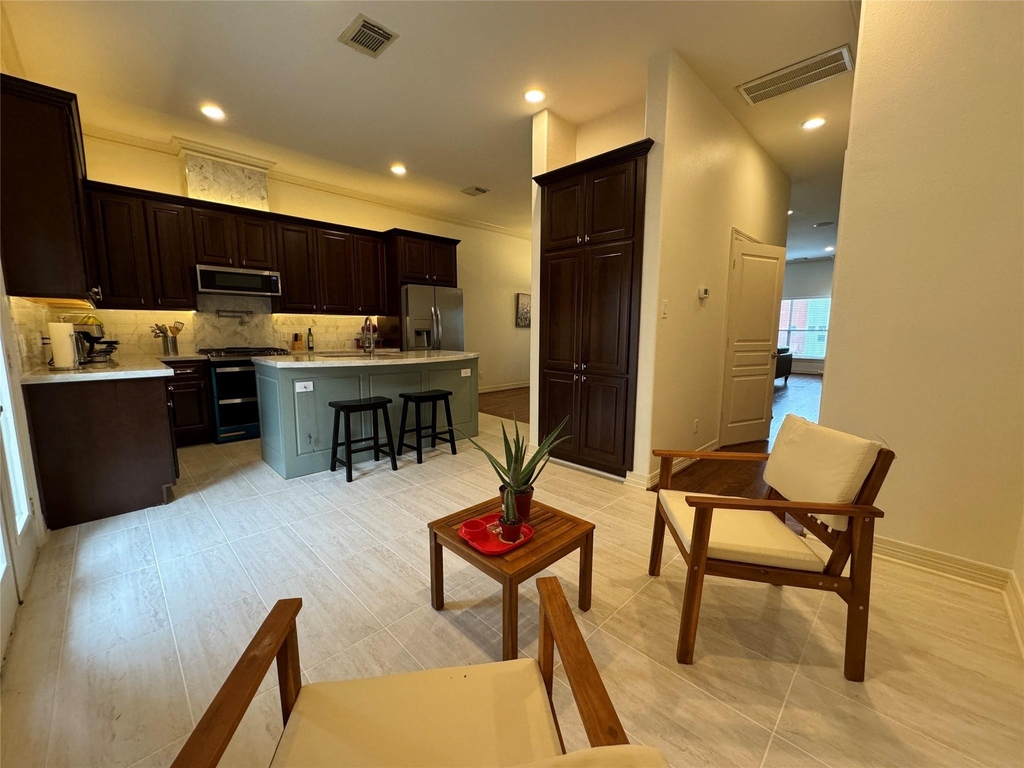 2540 Prospect Street - Photo 10