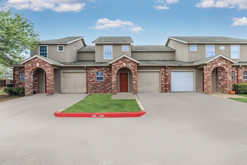9257 Somerset Rd - Photo 3