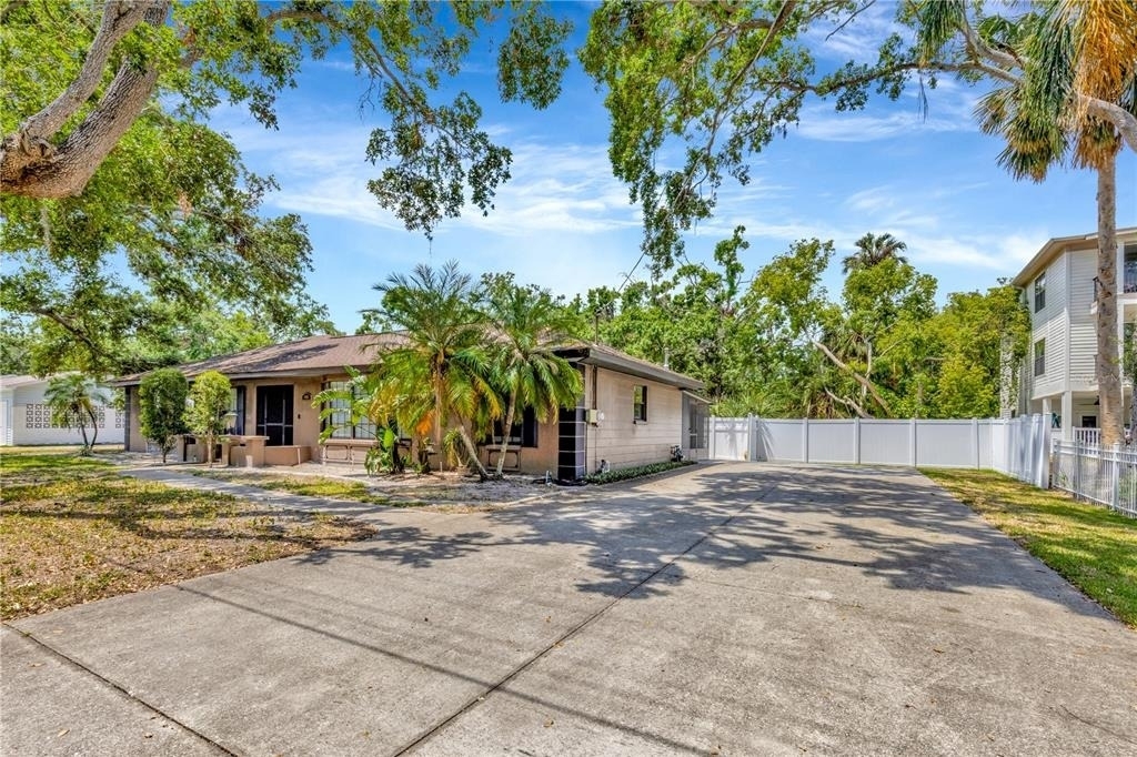 4909 S Elberon Street - Photo 1