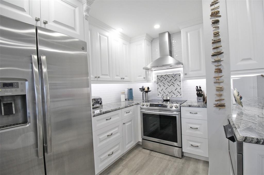 5780 Midnight Pass Road - Photo 18
