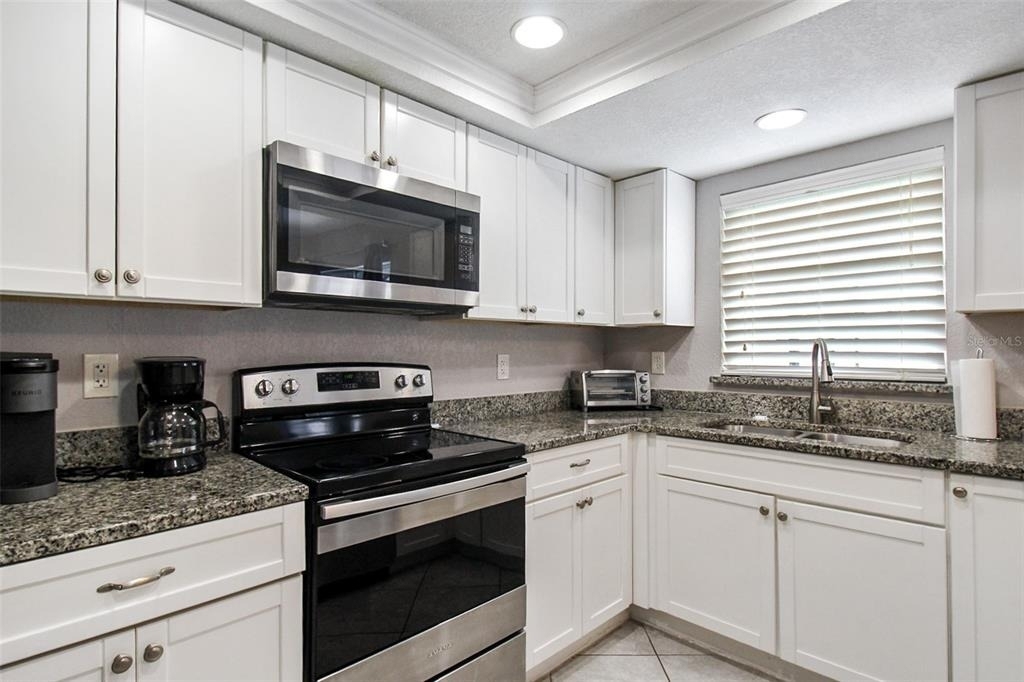 7036 13th Street E - Photo 20