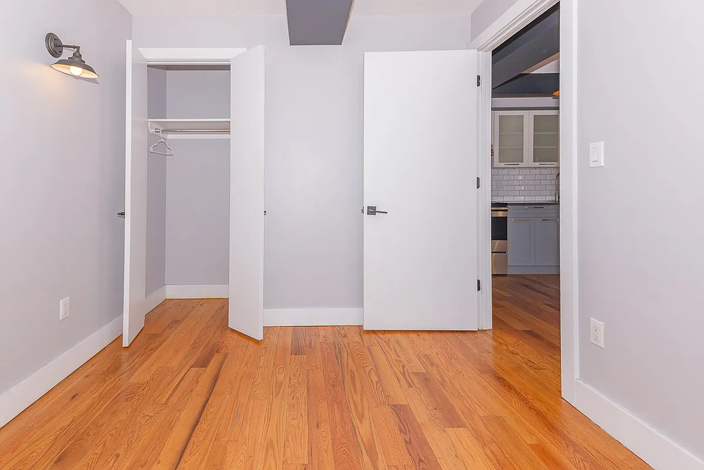 186 Lenox Road - Photo 6
