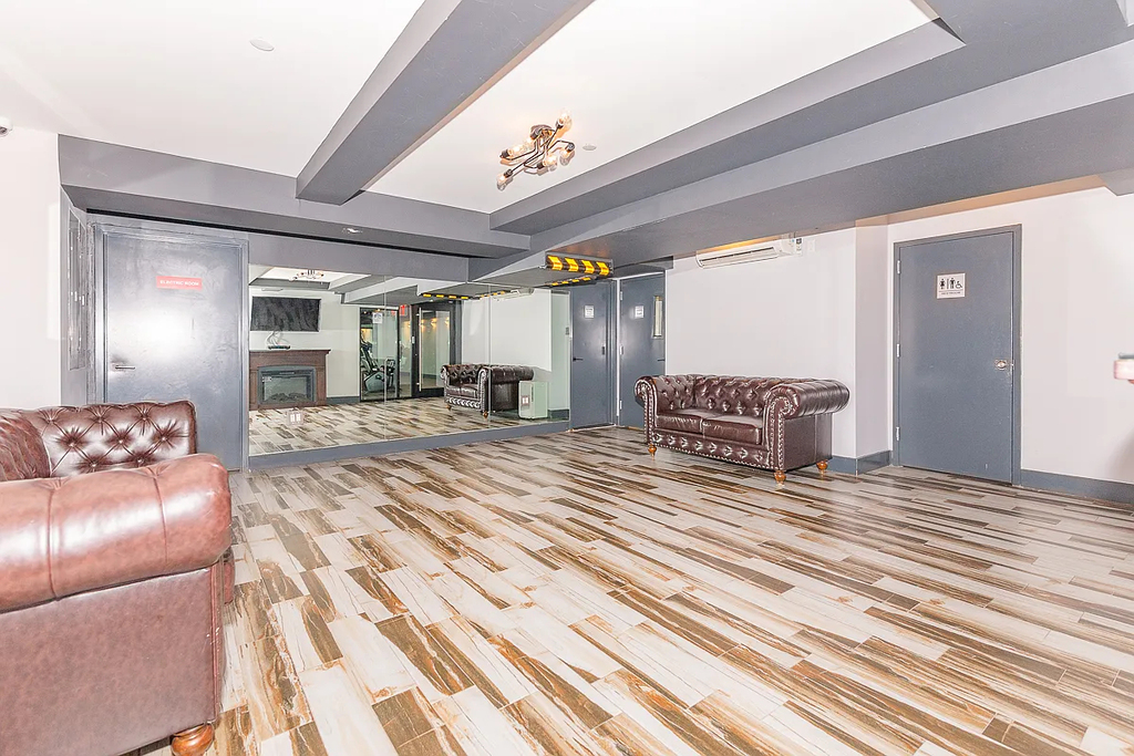 186 Lenox Road - Photo 8