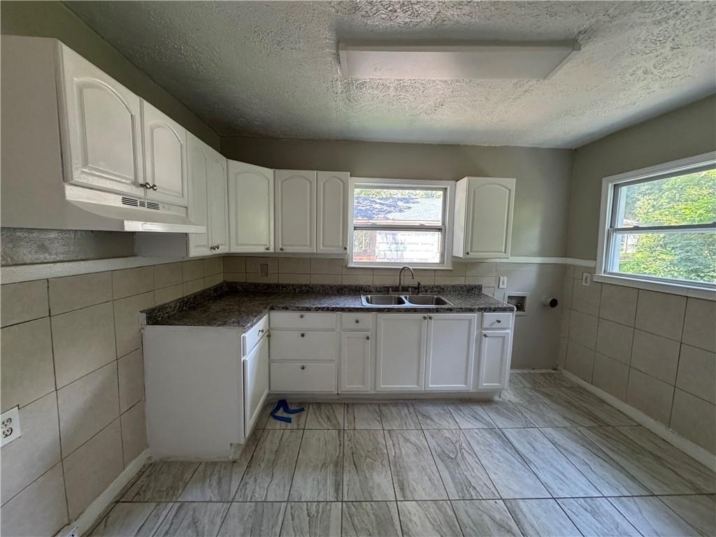1537 Orlando Street - Photo 1