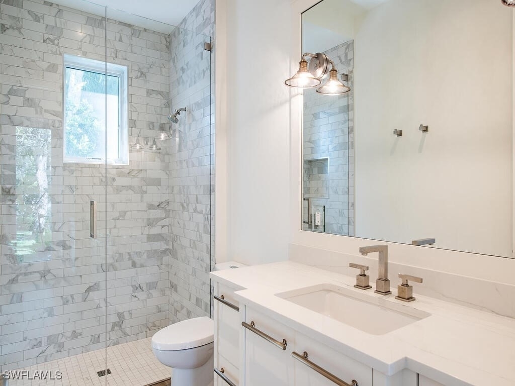 740 Banyan Boulevard - Photo 23