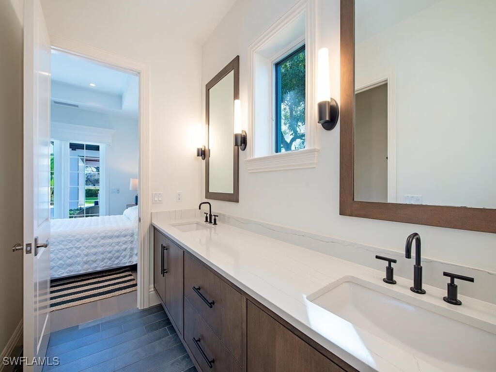 740 Banyan Boulevard - Photo 18