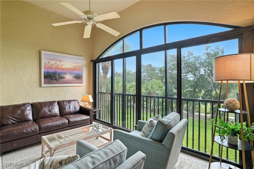 7032 Pelican Bay Boulevard - Photo 28