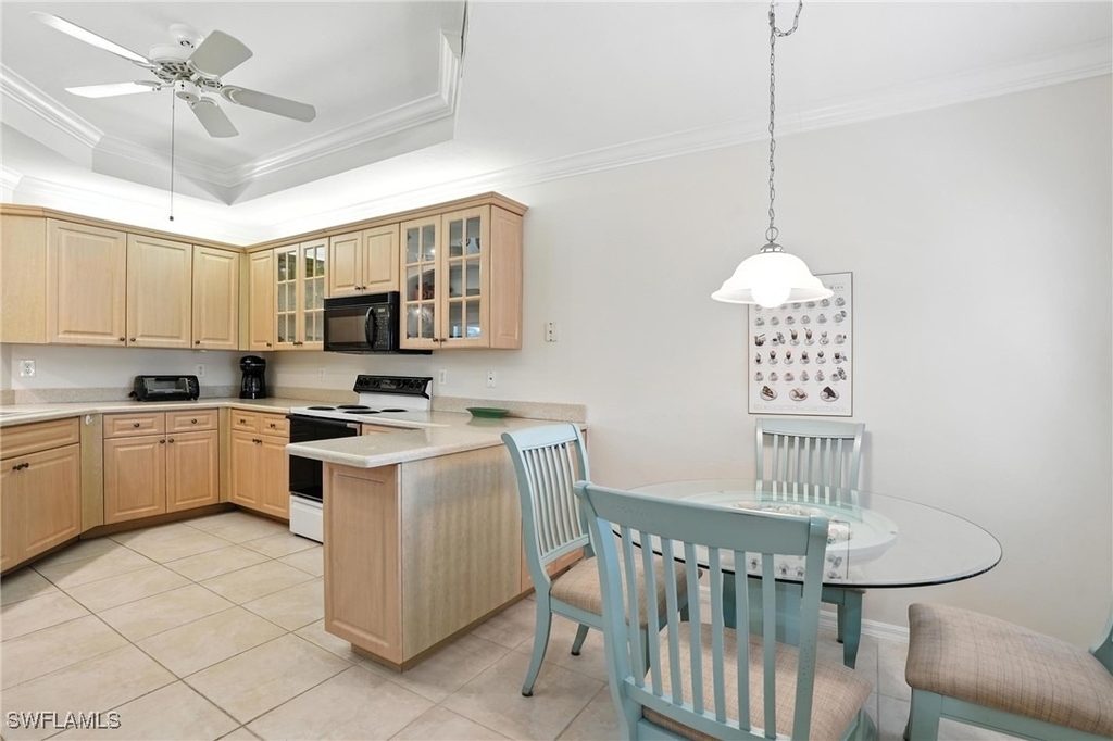 7032 Pelican Bay Boulevard - Photo 13
