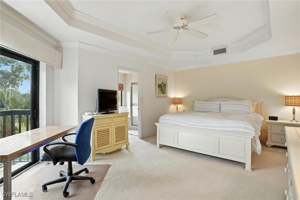 7032 Pelican Bay Boulevard - Photo 17