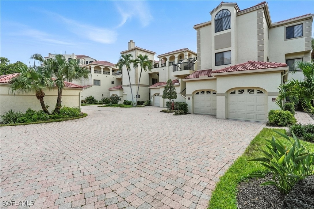 7032 Pelican Bay Boulevard - Photo 0