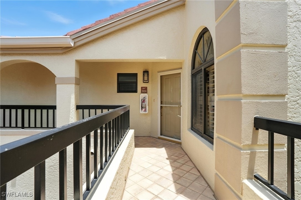 7032 Pelican Bay Boulevard - Photo 2