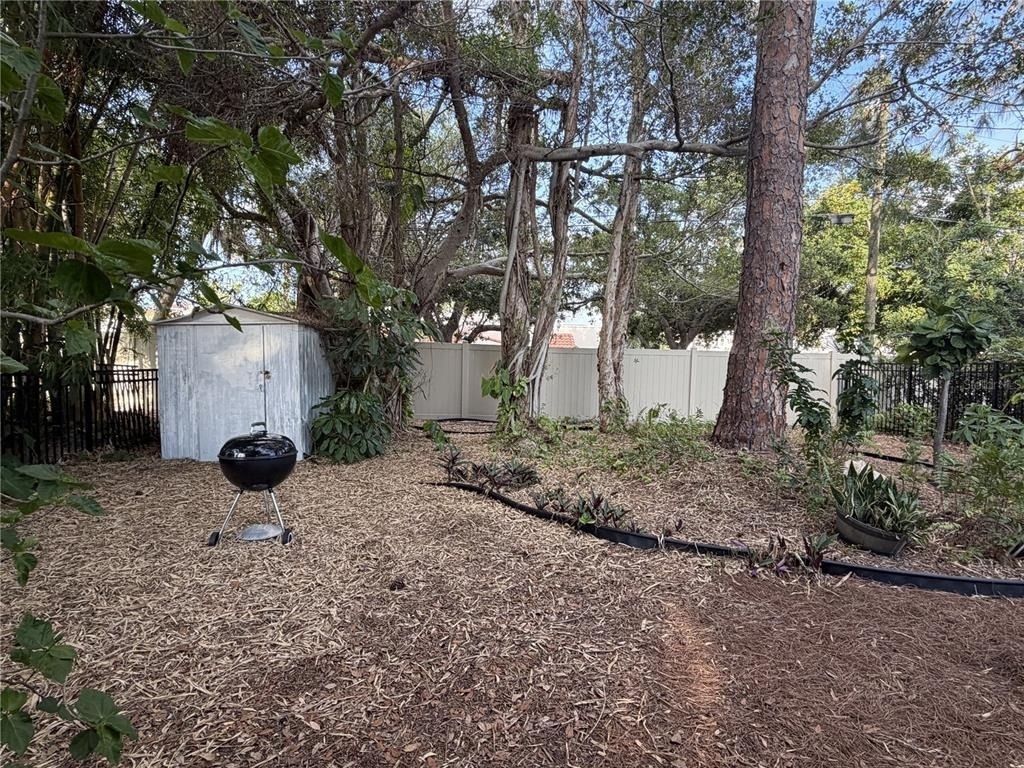 421 Riviera Street - Photo 17